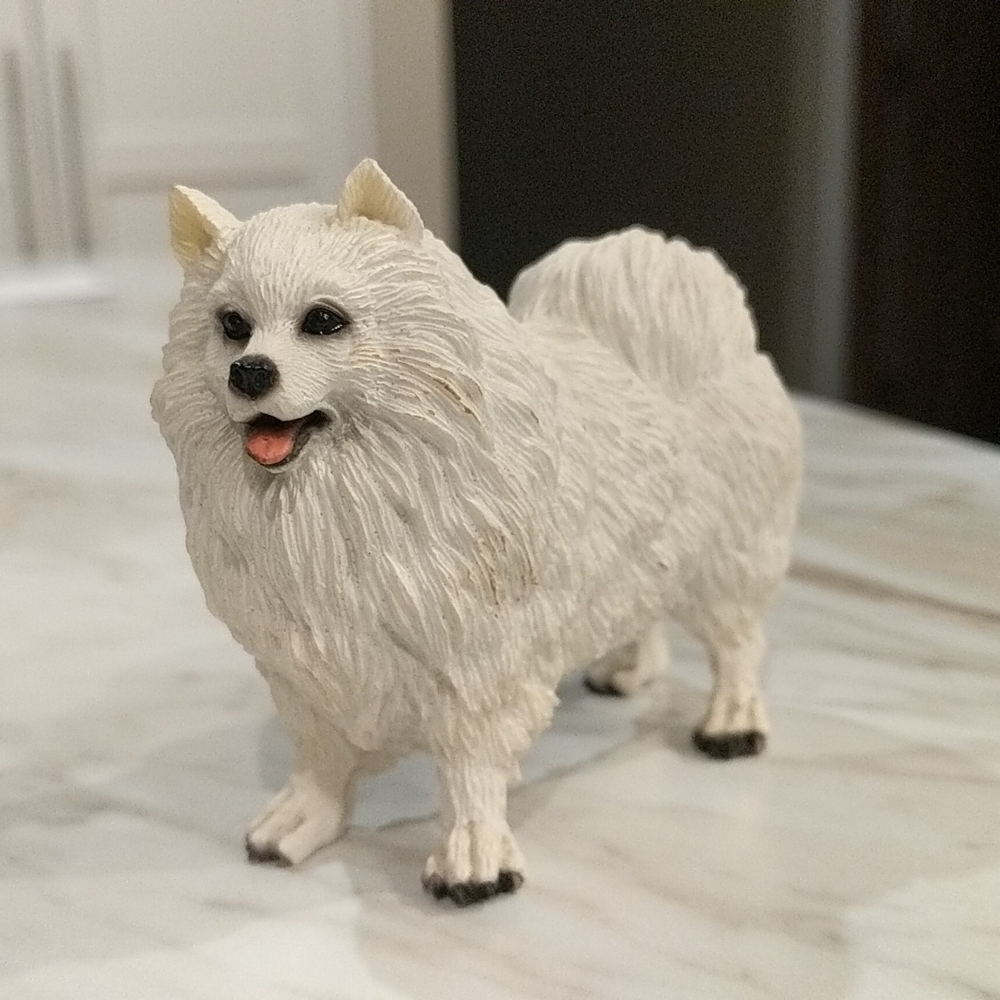 American Eskimo figurine
